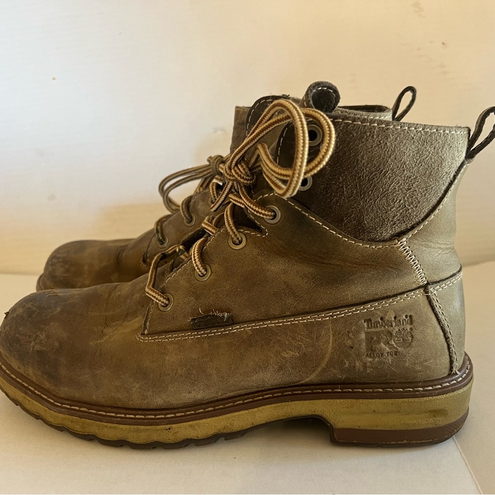 Women's Timberland Hightower 6" Alloy Toe Waterproof Work Boot